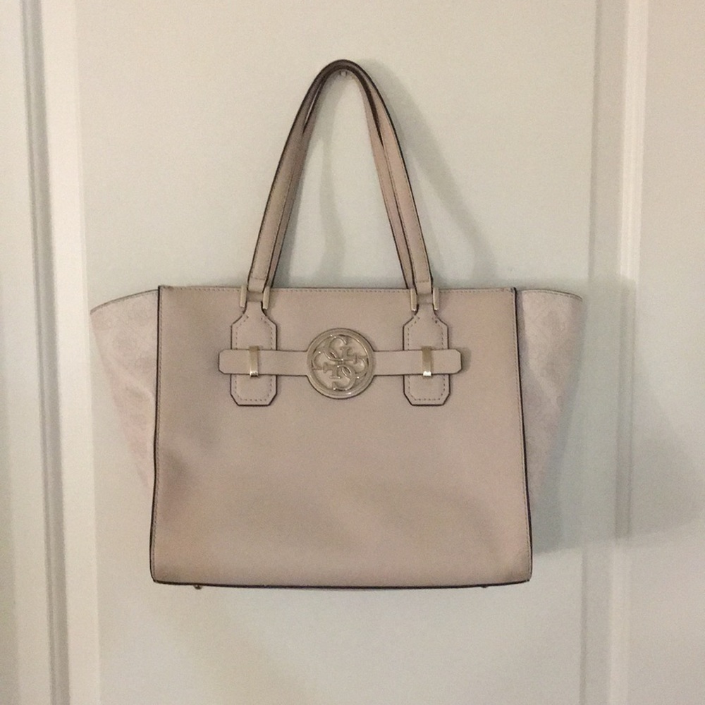 GUESS PURSE